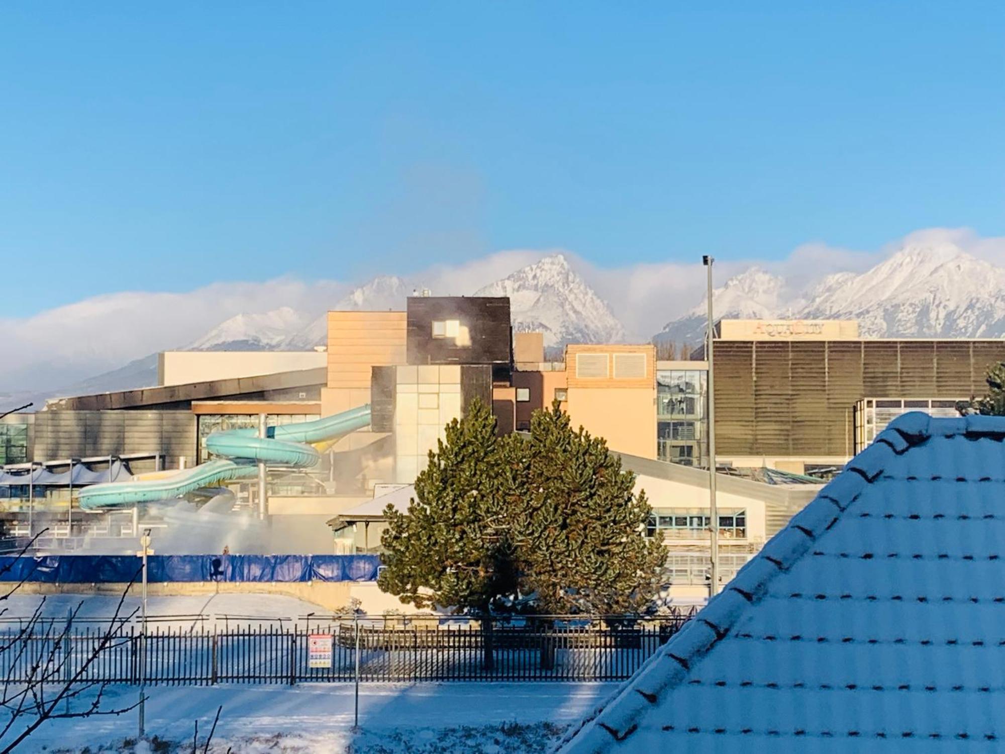 Pension Aqualand Free Parking Poprad Esterno foto