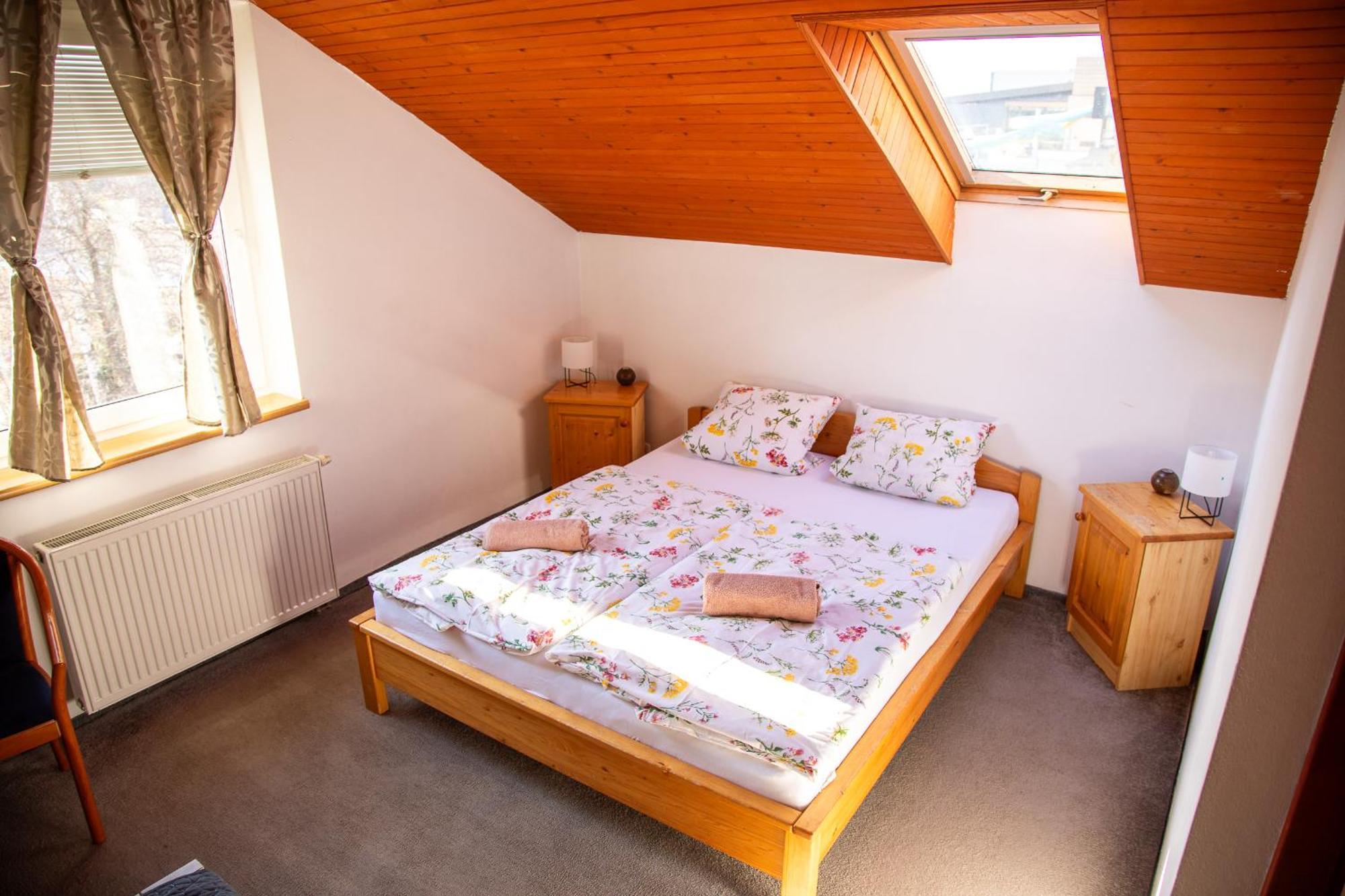 Pension Aqualand Free Parking Poprad Esterno foto
